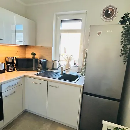 Place To - Dresden Apartment