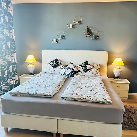 Apartment Place To - Dresden *